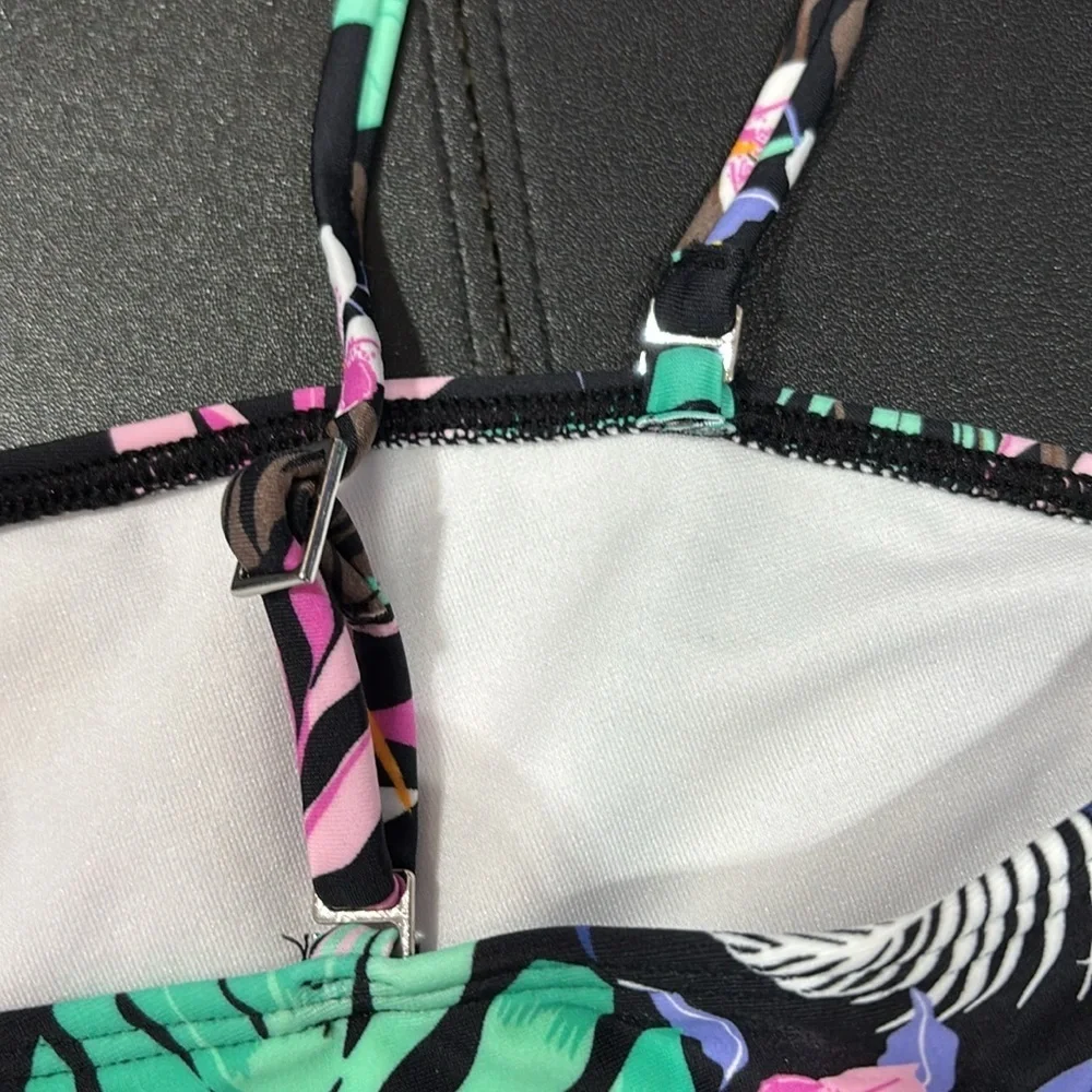 Kanu Surf tropical floral print,removable adjustable strap,cut out waist,1 piece
